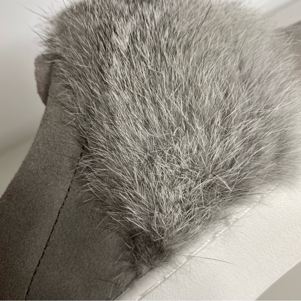 MICHAEL KORS Grey Fur Slip On Sneakers Size US 9.5 - Picture 4 of 9